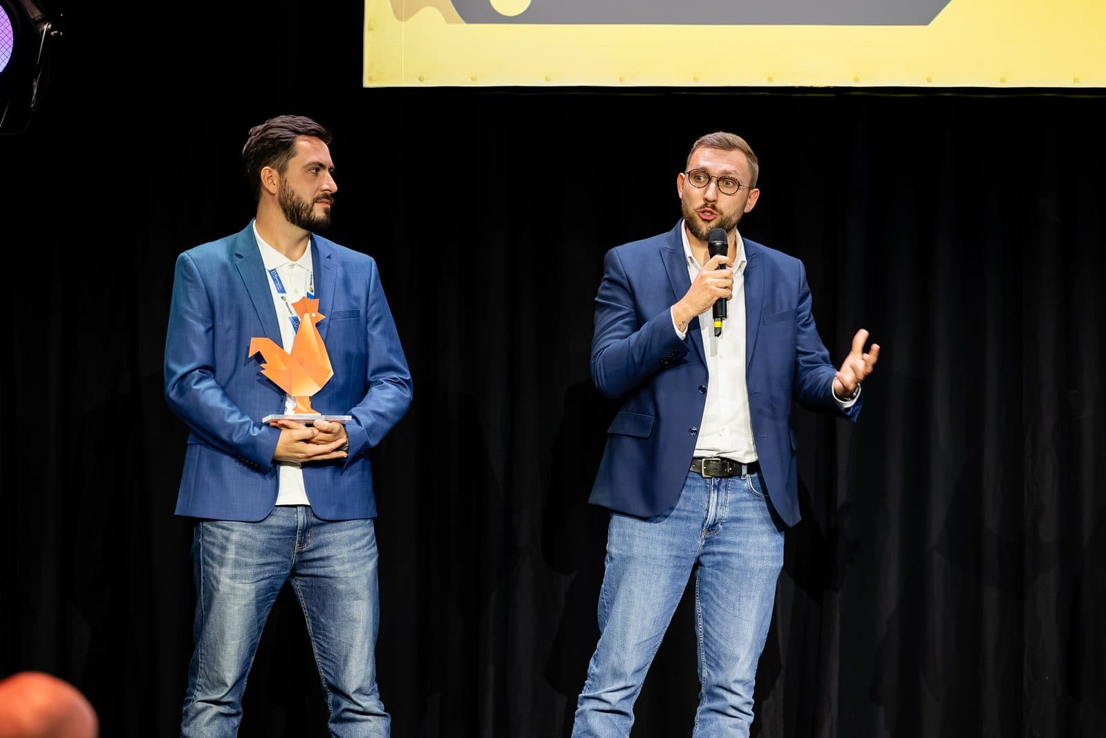 Les fondateurs de Pulse sur scène